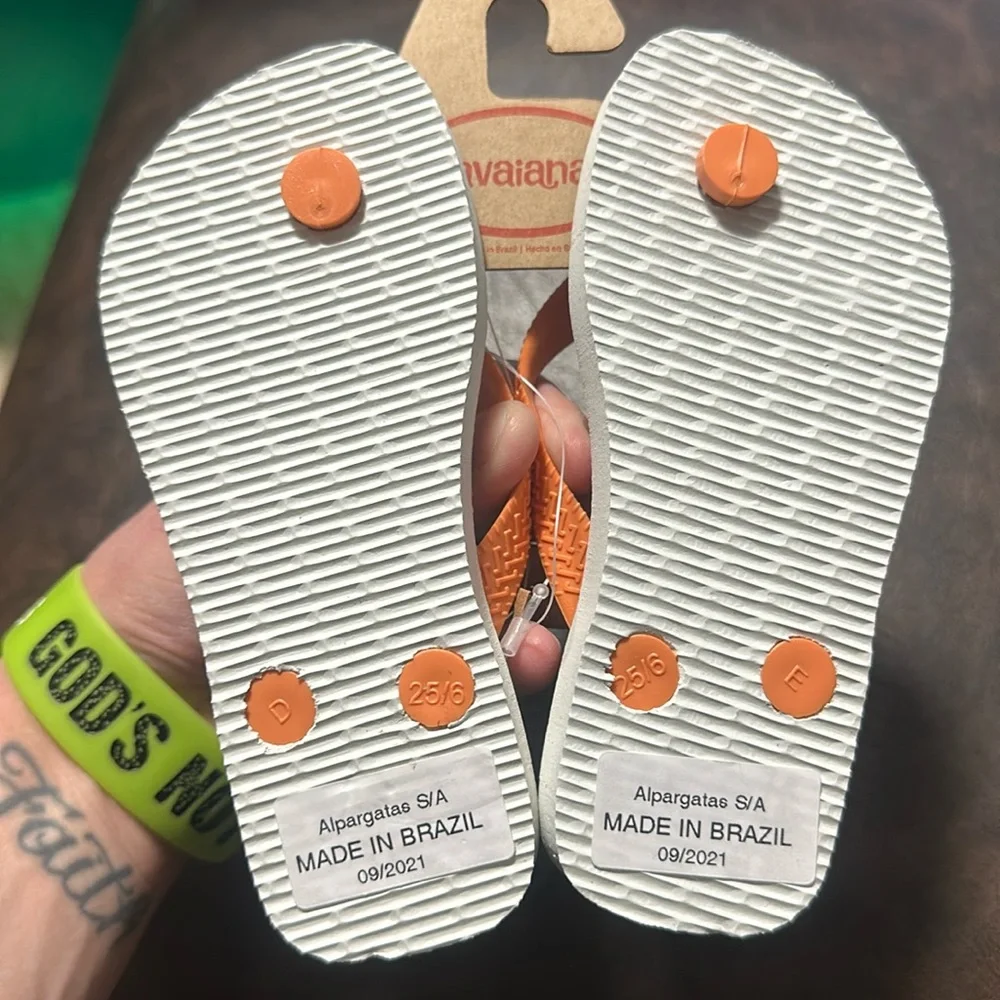 HAVAIANAS LIMITED EDITION MINECRAFT FLIP FLOP SANDALS: NEW WITH TAGS: SIZE 10